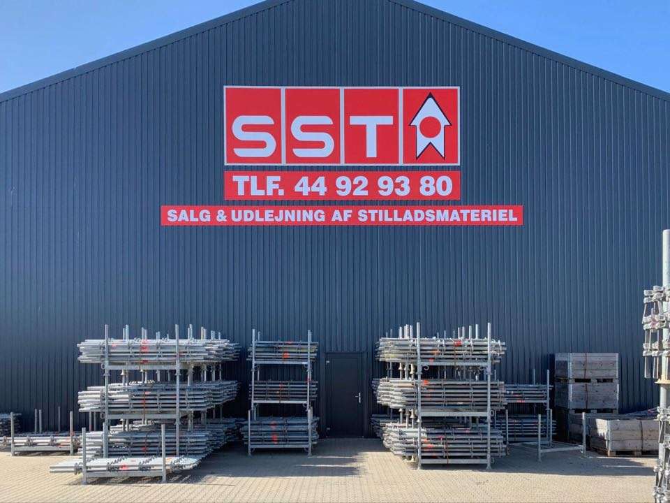 Om Solrød Stilladser 10 117314120 739404956838512 7108405022483933381 n